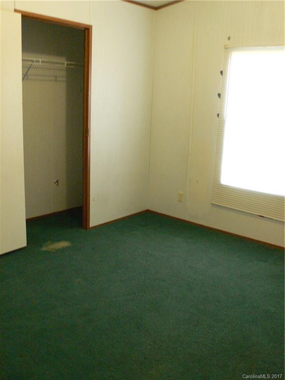 308 North Long Branch Road Marshall, NC 28753 - Photo 12 of 24 Gallery Image 12