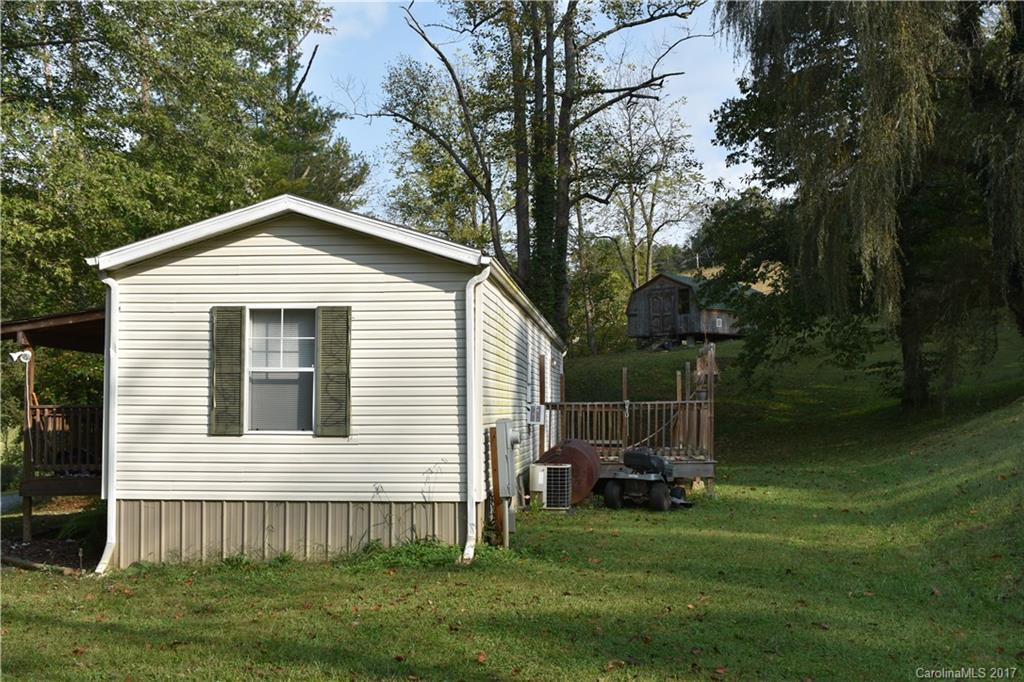 308 North Long Branch Road Marshall, NC 28753 - Photo 18 of 24 Gallery Image 18
