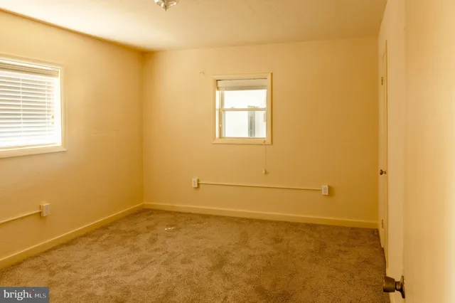 an empty room with a empty space