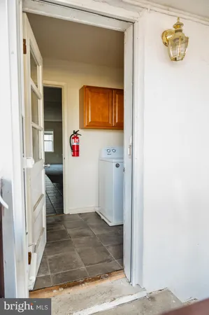 a house view with a outdoor space