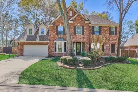 $899,000 | 34 Pawprint Place, The Woodlands, TX 77382