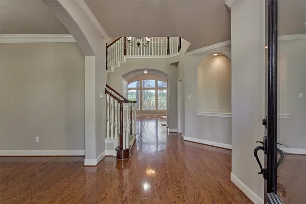 $899,000 | 34 Pawprint Place, The Woodlands, TX 77382