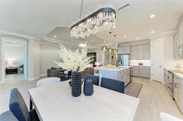 $724,900 | 576 Ravello Boulevard, Nokomis, FL 34275