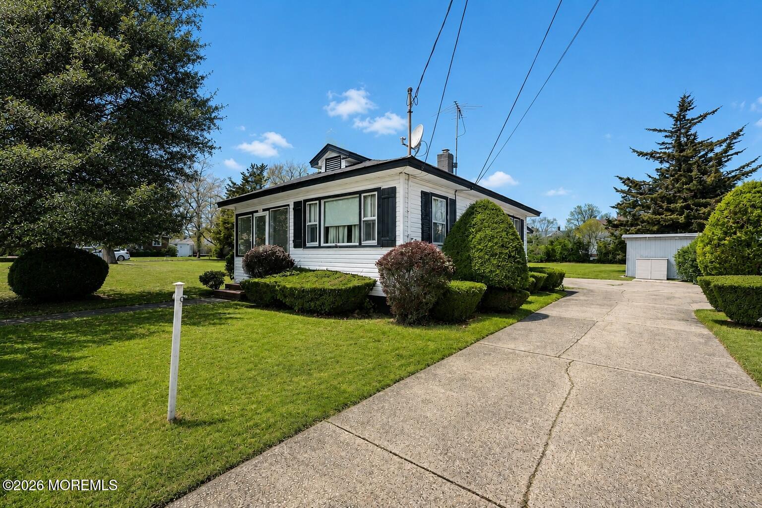 574 Central Avenue Spring Lake, NJ 07762 - Photo 2 of 17 2 front house hero