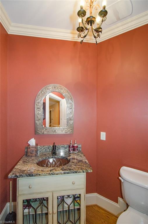 5032 Bennington Way High Point, NC 27262 - Photo 5 of 30 Power Room