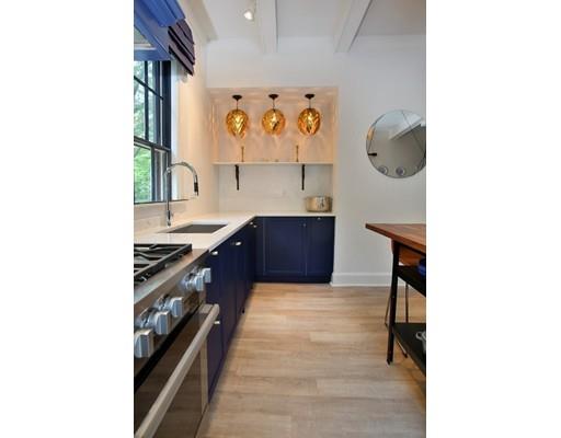 14 Myrtle Street Boston, MA 02130 - Photo 11 of 30 Gallery Image 11