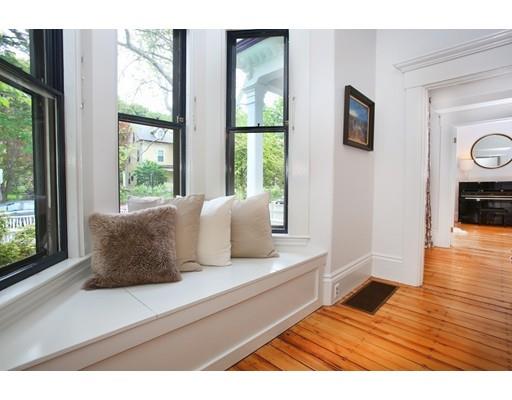 14 Myrtle Street Boston, MA 02130 - Photo 7 of 30 Gallery Image 7
