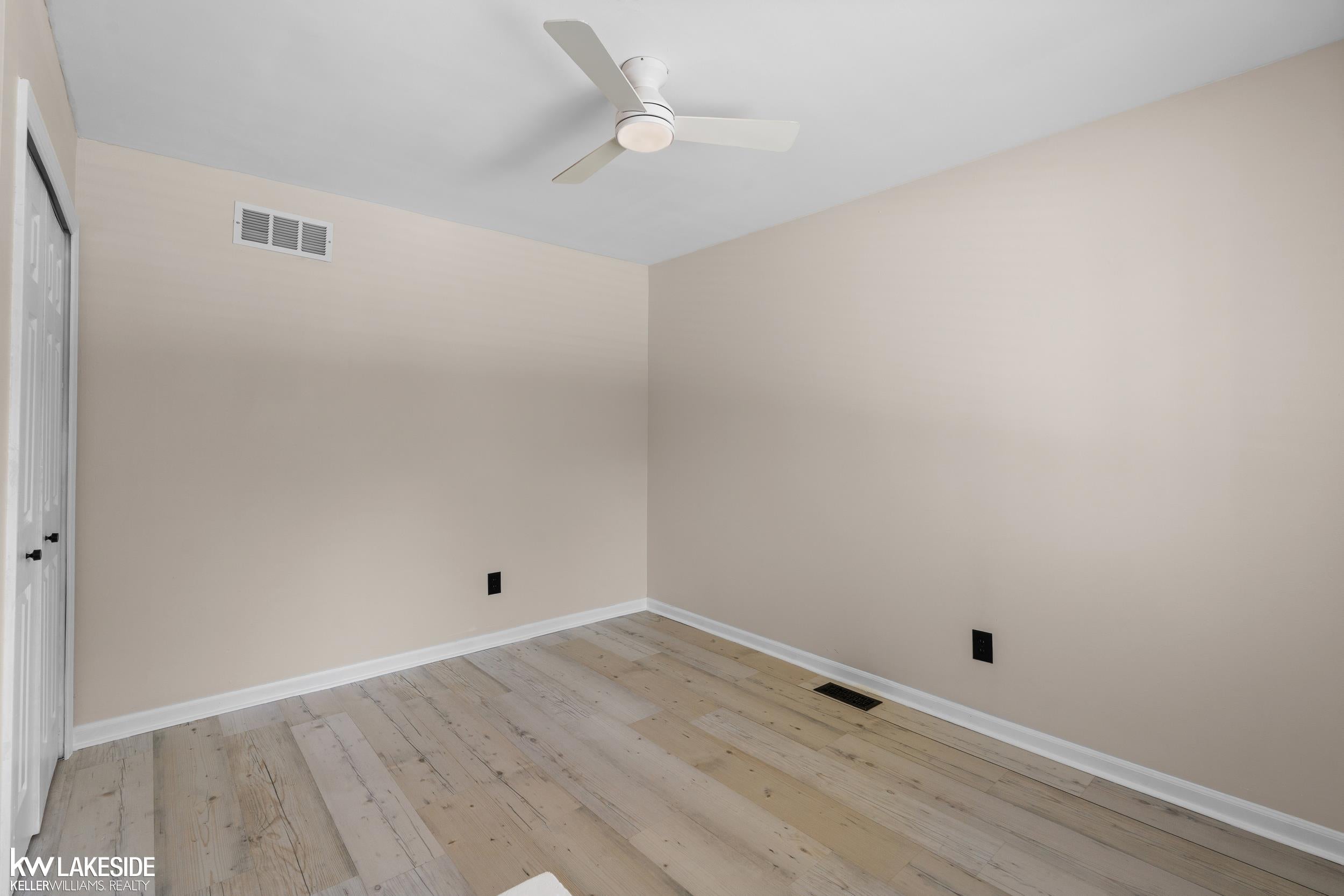 758 Miller Road Lake Orion, MI 48362 - Photo 23 of 33 Gallery Image 23