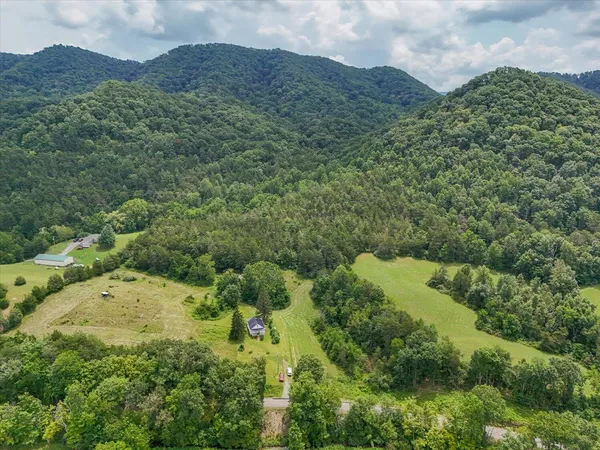 $327,000 | 8580 Blacksburg Road, Catawba, VA 24070