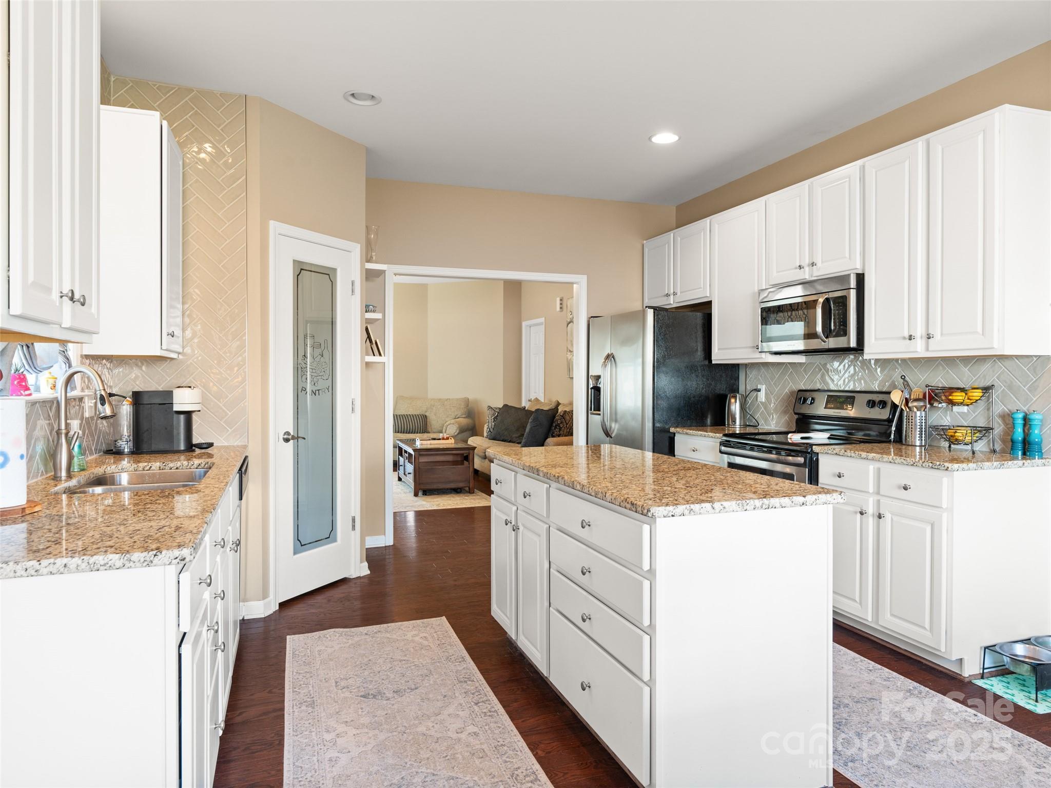 112 Pamlico Road Fletcher, NC 28732 - Photo 11 of 26