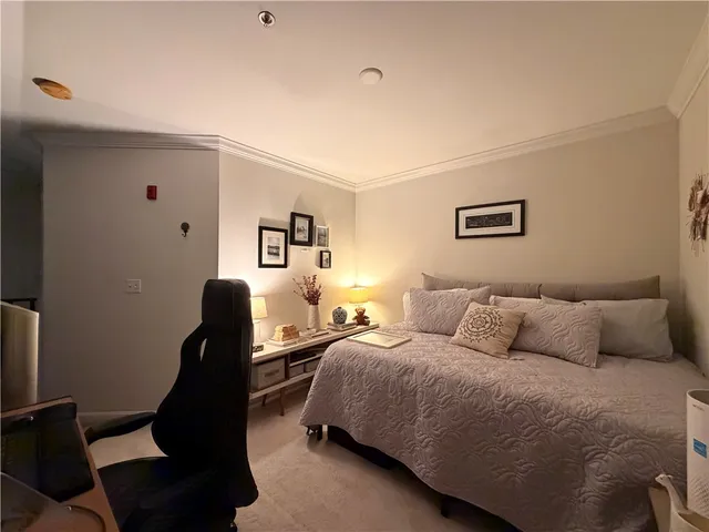 $2,300 | 903 Providence Place, Unit 422, Providence, RI 02903