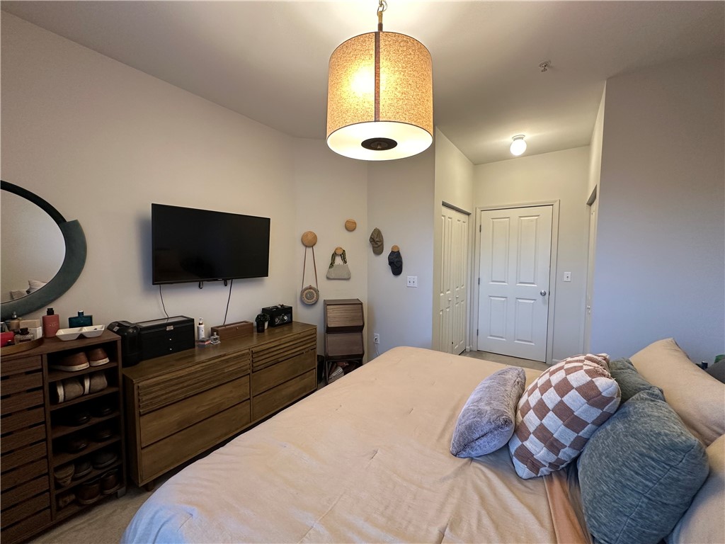 903 Providence Place, Unit 422 Providence, RI 02903 - Photo 6 of 7