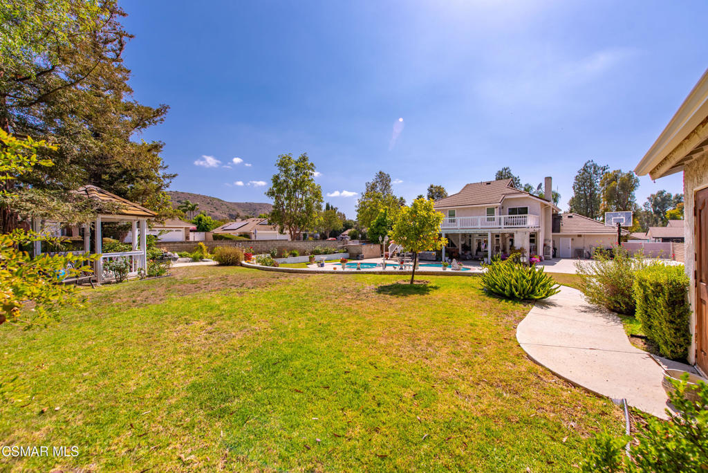 410 Sinaloa Road Simi Valley, CA 93065 - Photo 38 of 41