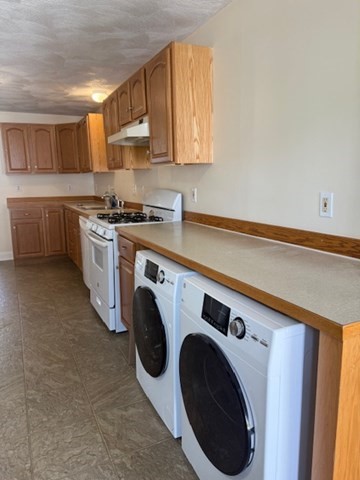 23 Grove Street, Unit 1 Ayer, MA 01432 - Photo 9 of 23