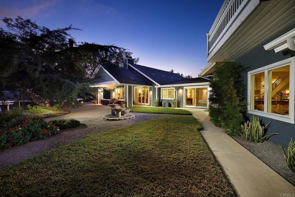4613 Sun Valley Road Del Mar, CA 92014 - Photo 9 of 55 a view of a house with backyard and sitting area