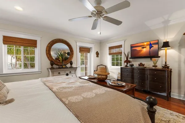 $2,300,000 | 807 South Bay Boulevard, Anna Maria, FL 34216