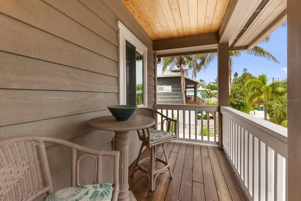 $2,300,000 | 807 South Bay Boulevard, Anna Maria, FL 34216