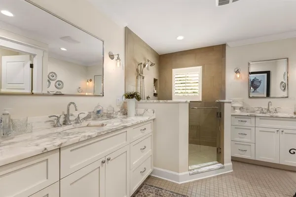 $2,300,000 | 807 South Bay Boulevard, Anna Maria, FL 34216