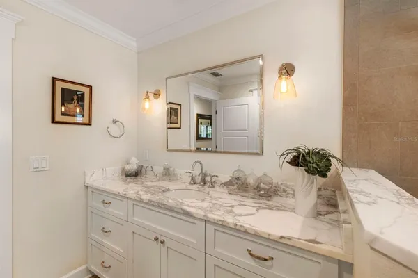$2,300,000 | 807 South Bay Boulevard, Anna Maria, FL 34216