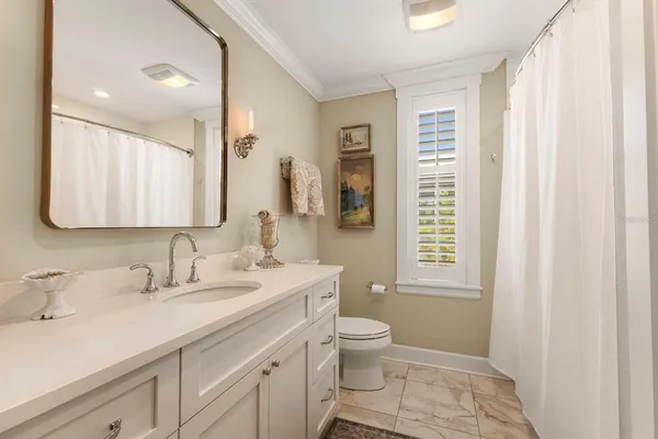 $2,300,000 | 807 South Bay Boulevard, Anna Maria, FL 34216