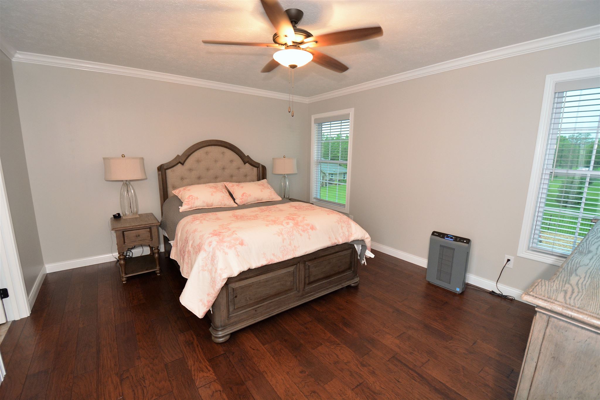355 Maplecrest Boulevard Jasper, IN 47546 - Photo 6 of 21