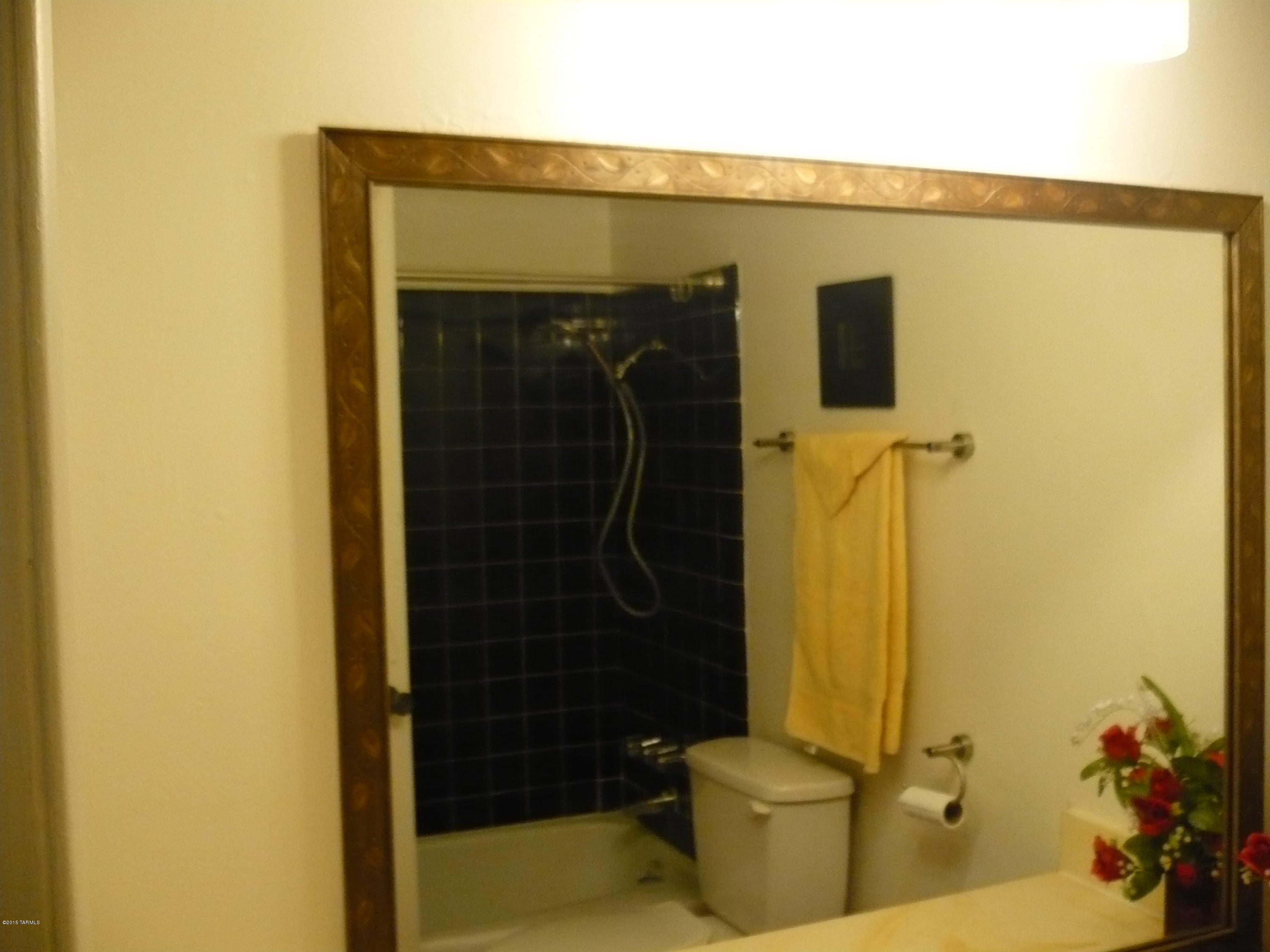 4460 East Fort Lowell Road Tucson, AZ 85712 - Photo 6 of 26 Gallery Image 6