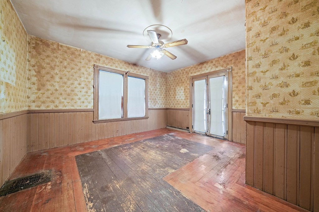 27 Cypress Road Milton, MA 02186 - Photo 8 of 39 Gallery Image 8