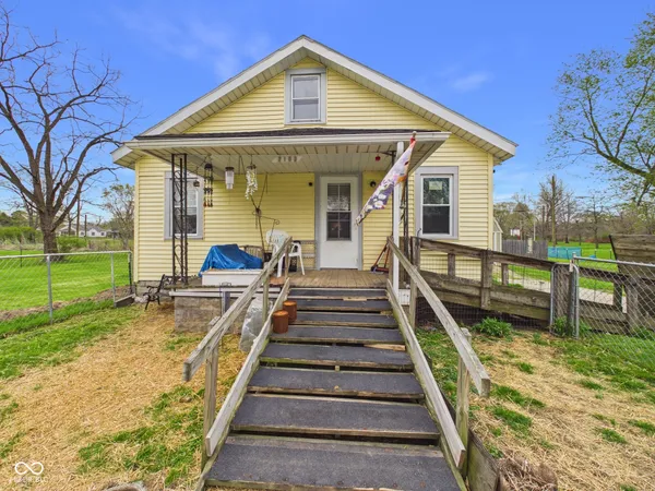 $109,900 | 2103 East Yale Avenue, Muncie, IN 47303