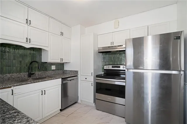 $245,000 | 224 West Maiden Lane, Kansas City, MO 64114