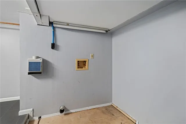 $245,000 | 224 West Maiden Lane, Kansas City, MO 64114