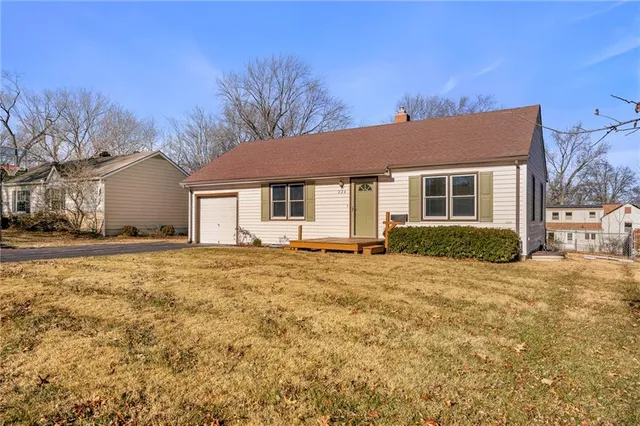 $245,000 | 224 West Maiden Lane, Kansas City, MO 64114