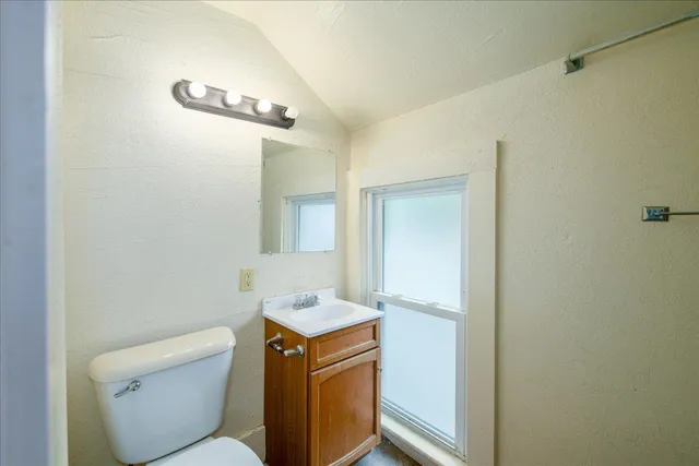 $175,000 | 500 Scott Avenue, Oshkosh, WI 54901