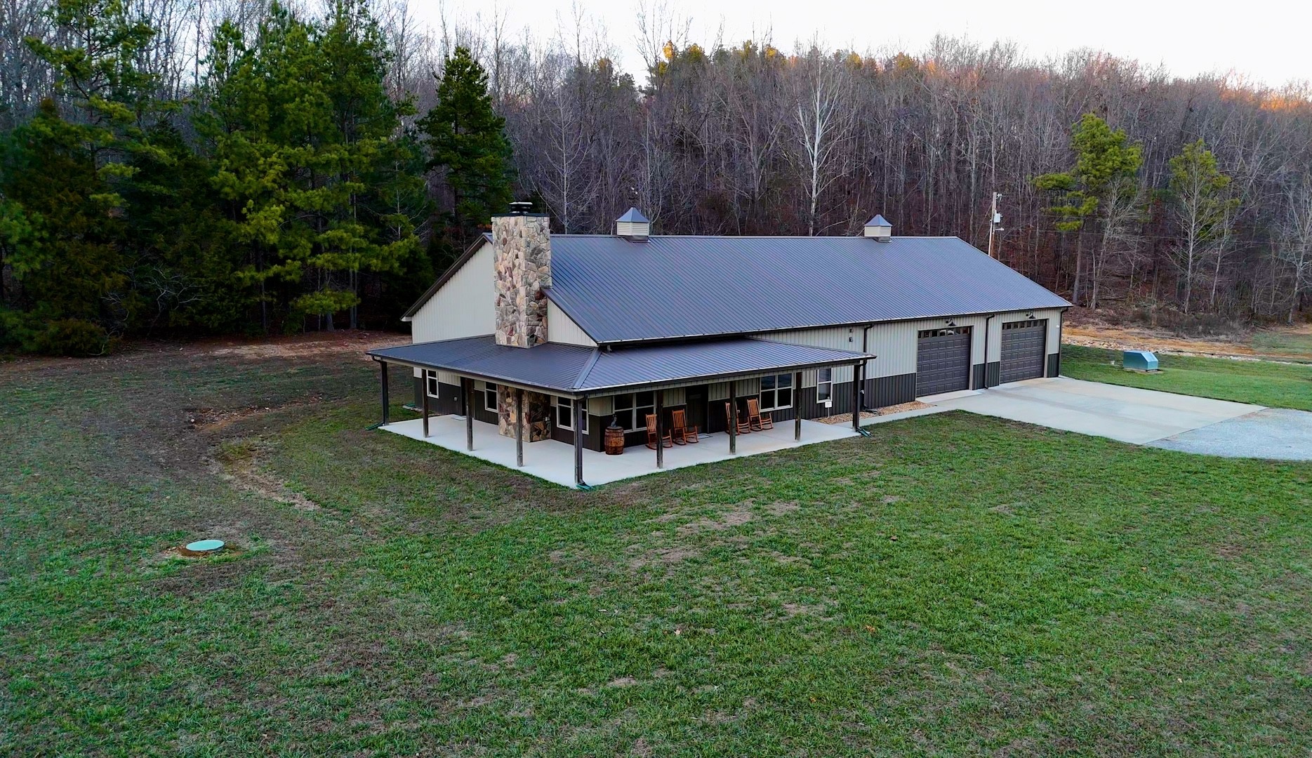 275 Preston Baggett Road Tennessee Ridge, TN 37178 - Photo 3 of 100 Gallery Image 3