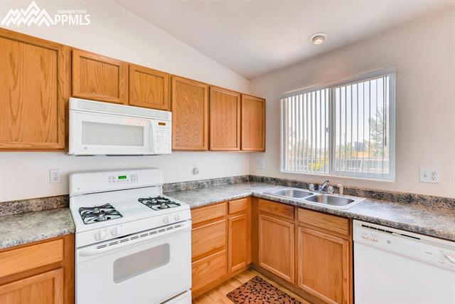 9350 Bethpage Road Peyton, CO 80831 - Photo 11 of 29 Gallery Image 11