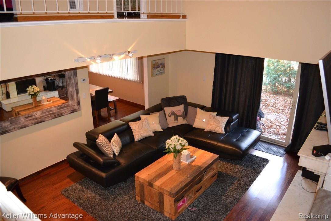 6350 Telegraph Road, Unit 2 Bloomfield Hills, MI 48301 - Photo 2 of 21 DSC_0179.jpg