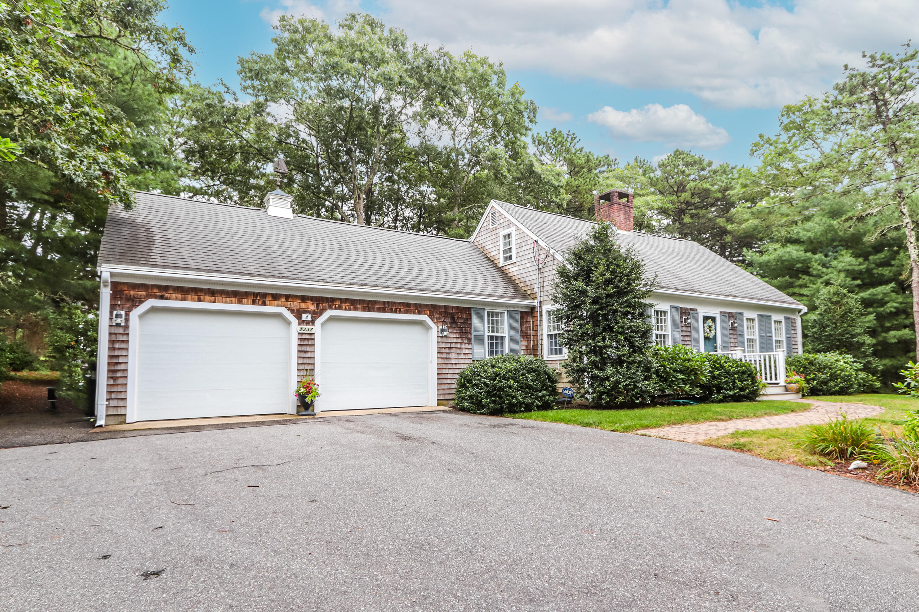 1337 Old Post Road Marstons Mills, MA 02648 - Photo 1 of 31 IMG_5250