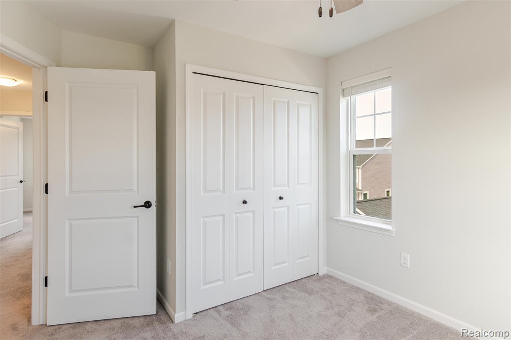 2500 Normandy Road, Unit 60 Royal Oak, MI 48073 - Photo 17 of 41 Gallery Image 17
