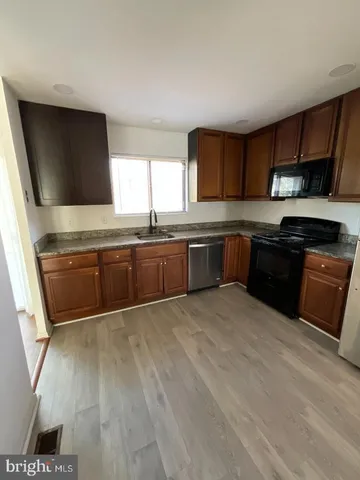 $2,990 | 7109 Kurth Lane, Lanham, MD 20706