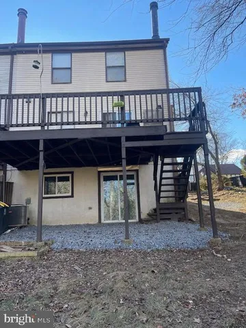 $2,990 | 7109 Kurth Lane, Lanham, MD 20706