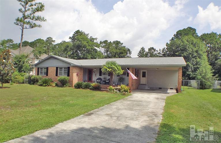 49 Pelican Point Road Wilmington, NC 28409 - Photo 1 of 15 Primary Photo