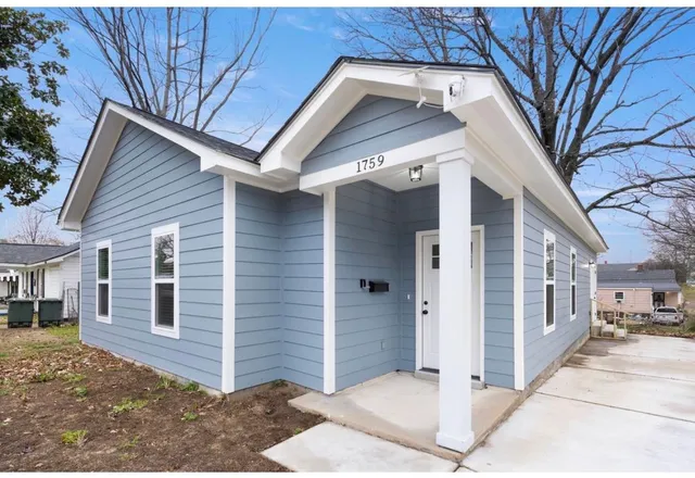$204,000 | 1759 Shadowlawn Boulevard, Memphis, TN 38106