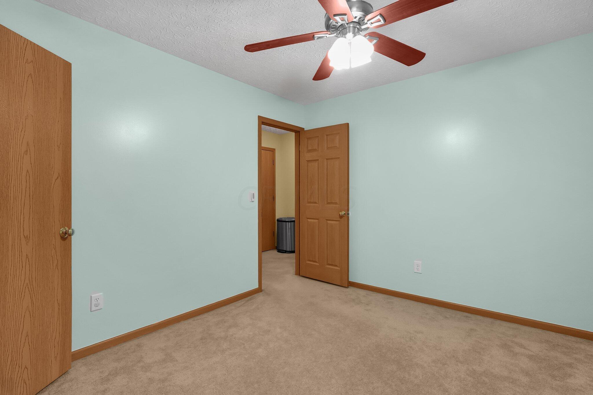 2101 Waymont Road Columbus, OH 43229 - Photo 29 of 38 29-web-or-mls-2101-waymont-rd