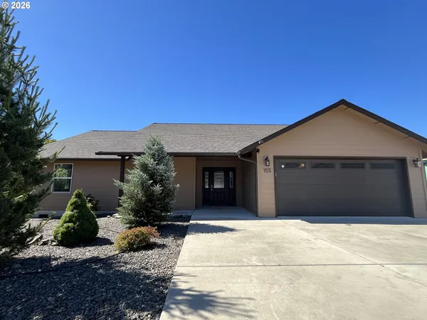 $489,000 | 155 Southeast Callaham Court, Myrtle Creek, OR 97457