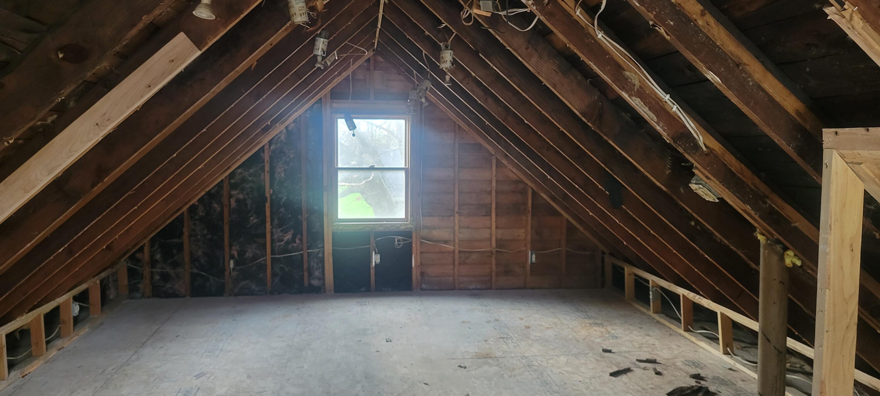 1390 Greenview Road Bloomfield, WI 53128 - Photo 13 of 23 20260415_165308