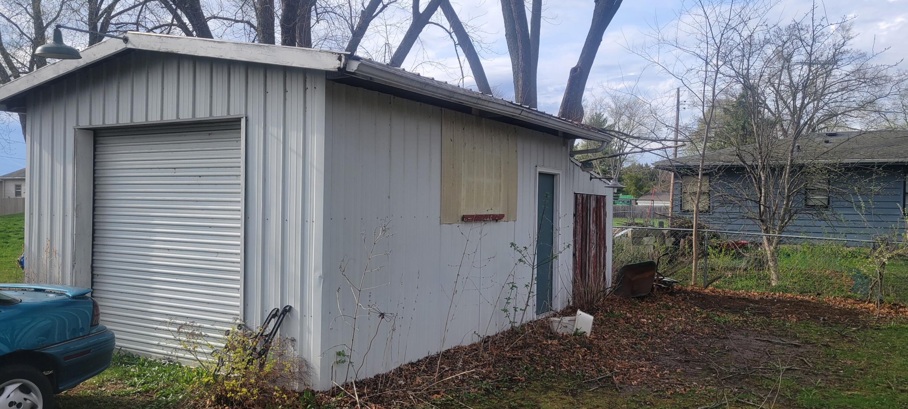 1390 Greenview Road Bloomfield, WI 53128 - Photo 15 of 23 20260415_164926