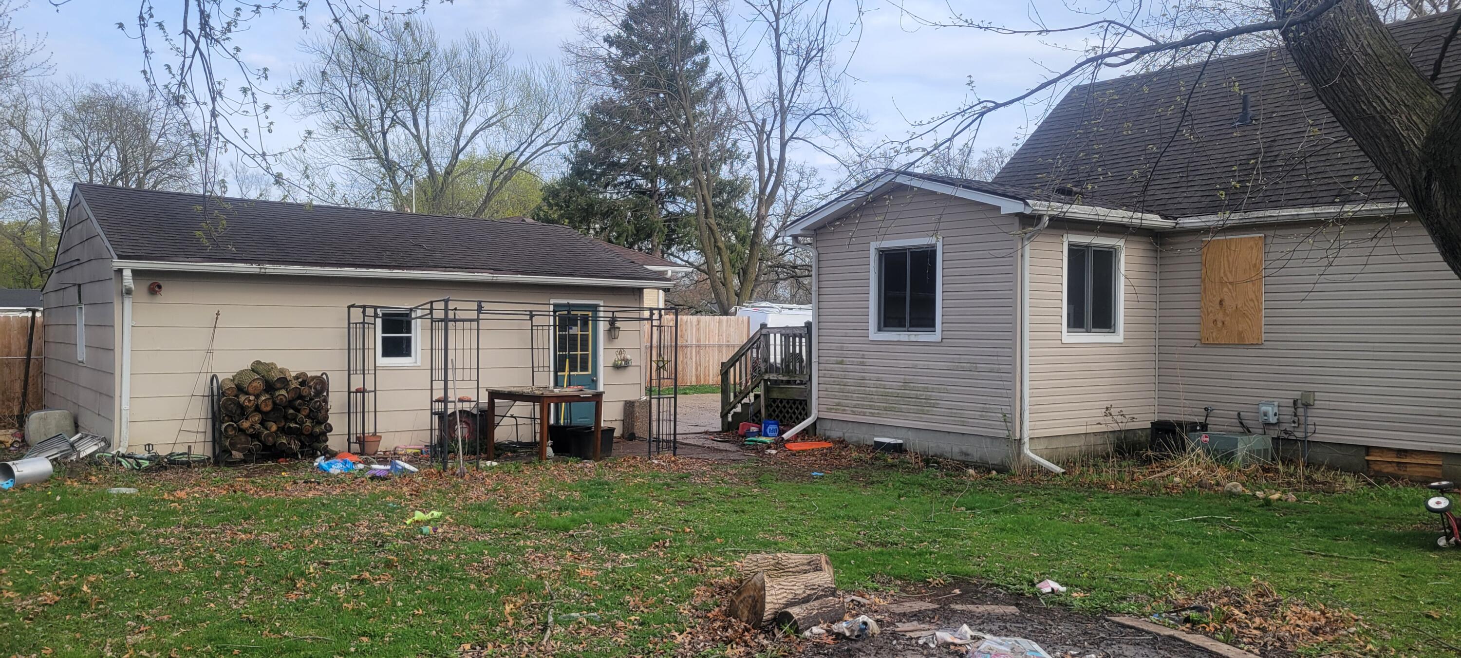 1390 Greenview Road Bloomfield, WI 53128 - Photo 5 of 23 20260415_164941