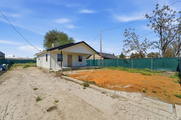 $359,999 | 613 Beard Avenue, Modesto, CA 95354