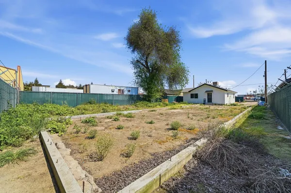 $359,999 | 613 Beard Avenue, Modesto, CA 95354