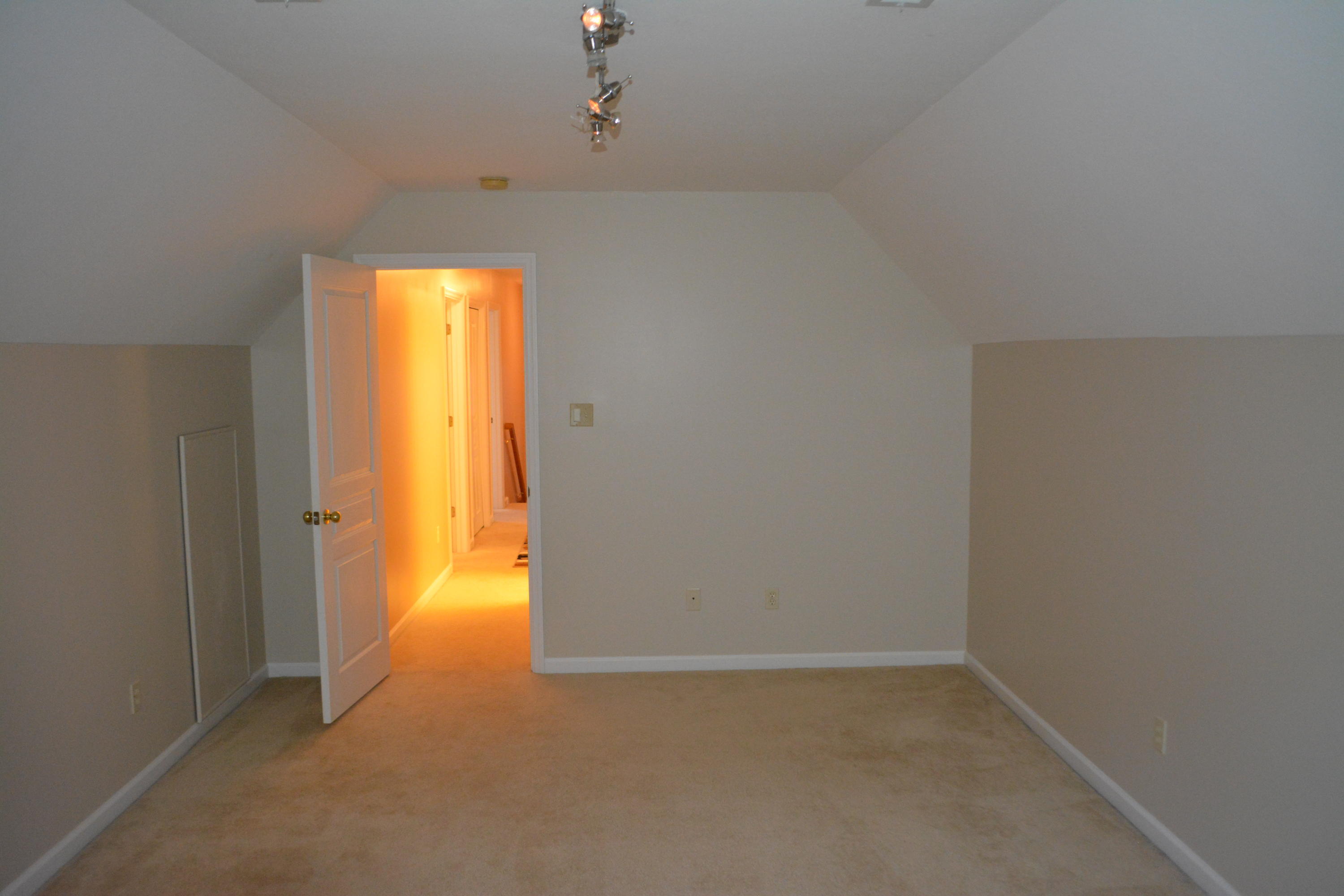 703 Station View Road Knoxville, TN 37919 - Photo 29 of 29 DSC_0251