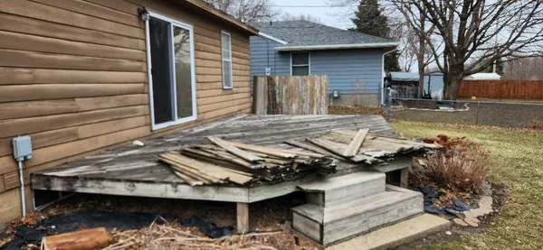 $114,900 | 1306 Crestview Road, Albert Lea, MN 56007